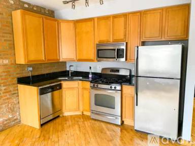 Main picture of 5124 S Kimbark Ave
