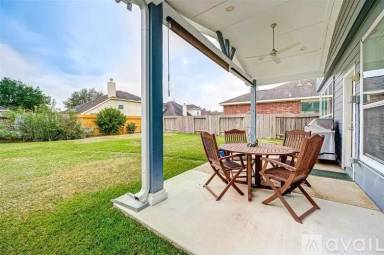 Main picture of 3323 Oaklawn Place Dr