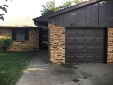 Main picture of 423 Wild Wind Rd