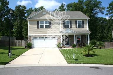Main picture of 604 Silver Spoon Ln