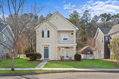 Main picture of 206 Pimpernel St