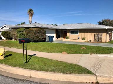 Main picture of 750 Jordan St