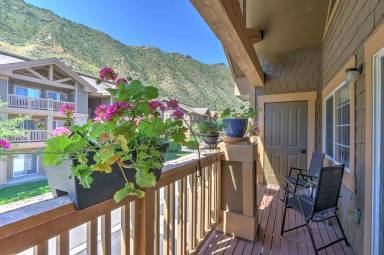 Main picture of 495 River View Dr