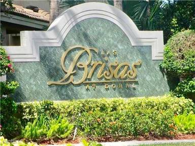 Main picture of 5670 NW 116th Ave