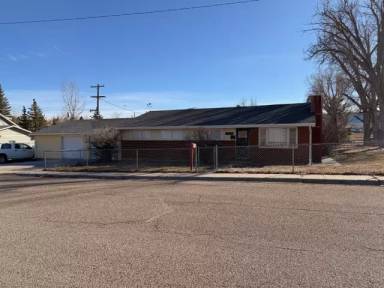 Main picture of 2901 E 14th St
