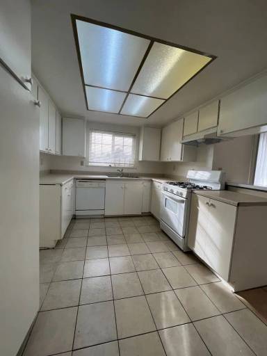 Main picture of 25020 Western Ave