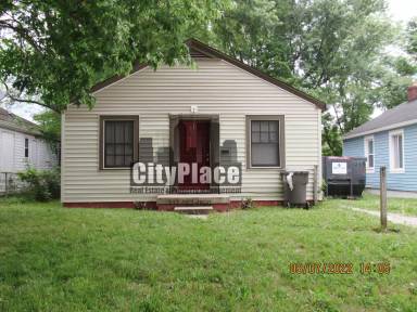 Main picture of 3713 Hillside Ave