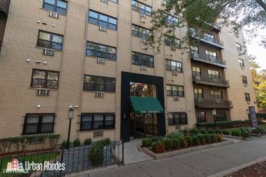 Main picture of Barry Apartments