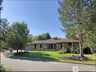 Main picture of 2854 E Etienne Way