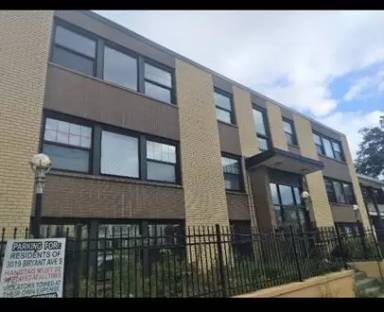 Main picture of 3019 Bryant Ave S