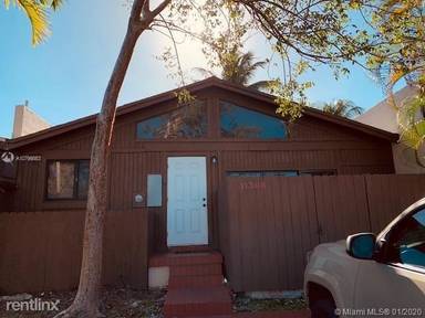 Main picture of 11308 SW 112th Circle Ln E