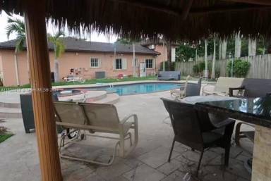 Main picture of 23160 SW 113th Psge