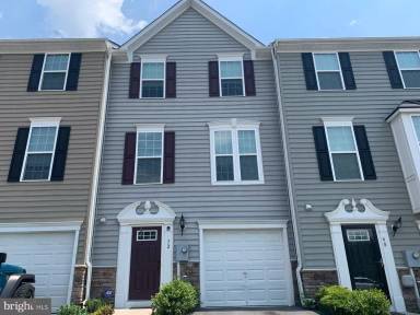 Main picture of 72 Norwood Dr