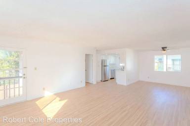 Main picture of 494 F St