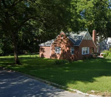 Main picture of 203 Vaughan Ave