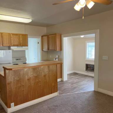 Main picture of 701-03 Warren St