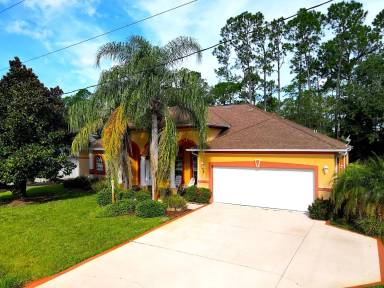 Main picture of 6 Ellsworth Dr
