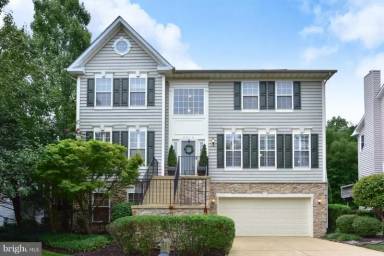 Main picture of 5319 Trumpington Ct