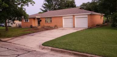 Main picture of 6105 Saint Johns Ln