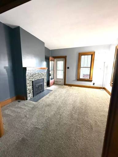 Main picture of 329 N 7th St
