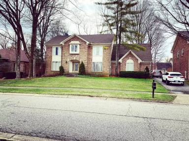 Main picture of 14410 Lake Forest Dr