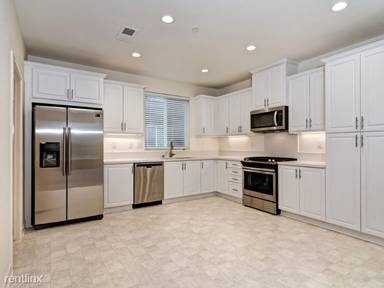 Main picture of 2540 S Escondido Blvd
