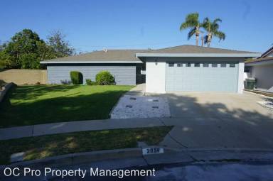 Main picture of 2034 Jeffrey Cir