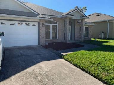 Main picture of 8266 Abbeyfield Dr