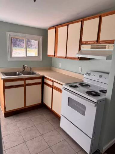 Main picture of 13 McKinley St