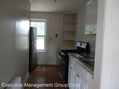 Main picture of 88 Clinton St