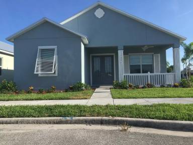 Main picture of 418 Lorelei Ave