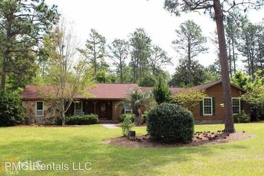 Main picture of 727 Hillwood Dr
