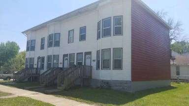 Main picture of 216 1/2 Randolph St