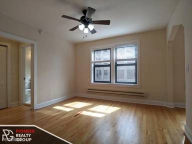 Main picture of 612 W Patterson Ave