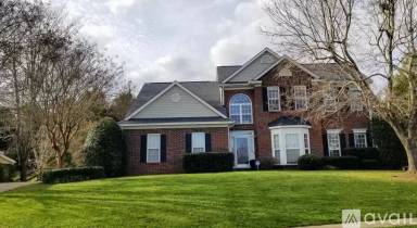 Main picture of 1405 Crestgate Dr
