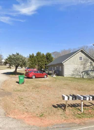 Main picture of 98 Wilson Ct