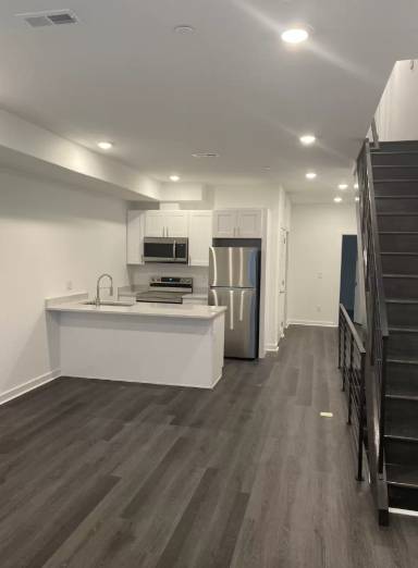 Main picture of 2020 N 18th St