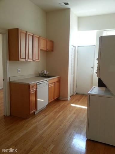 Main picture of 601 N Western Ave