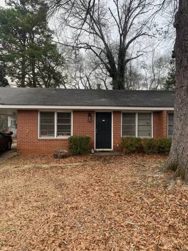 Main picture of 427 Morton Ave