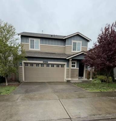 Main picture of 2420 Fiddleback St NE