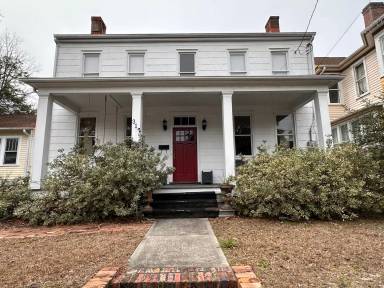Main picture of 312 S 4th St
