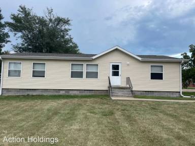 Main picture of 403 W Pine St