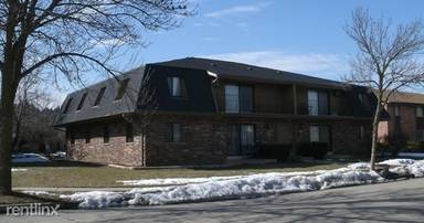 Main picture of 1717 S 115th Ct
