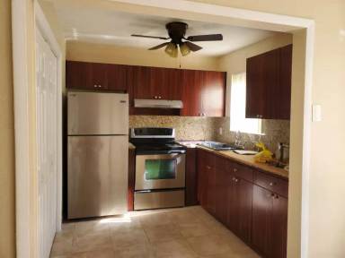 Main picture of 16 Avenue