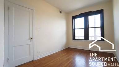 Main picture of 2638 N Milwaukee Ave