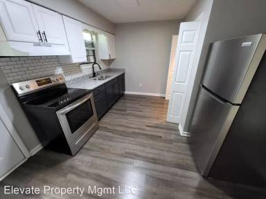 Main picture of 706 Roberta Dr