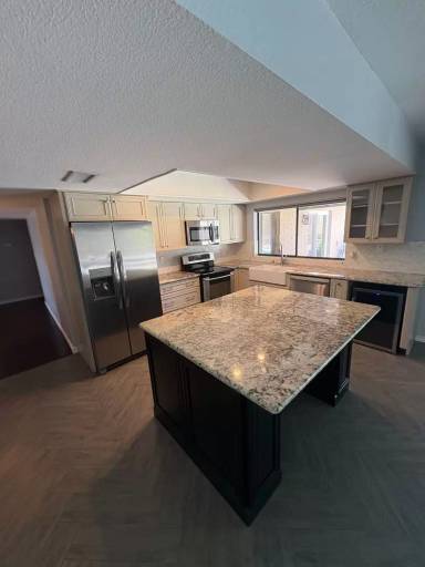 Main picture of 4910 E Pershing Ave
