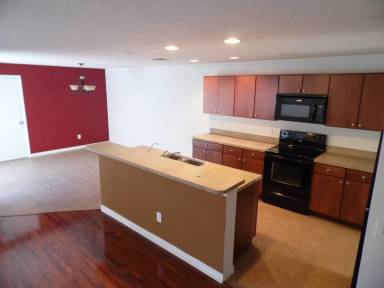 Main picture of 2420 Formax Dr