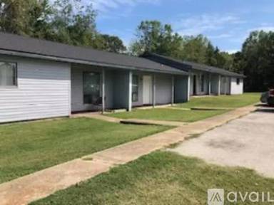 Main picture of 845 Pioneer Trail Dr