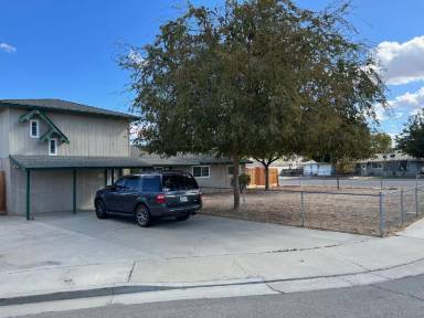 Main picture of 320 Alder Ct